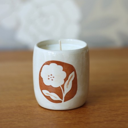 Candle Camelia brown